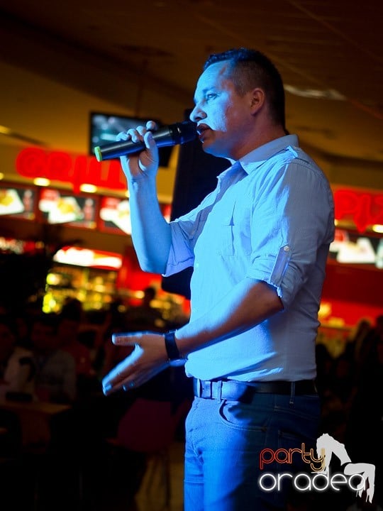 Stand-up comedy cu Tibi Neuronu, Lotus Center