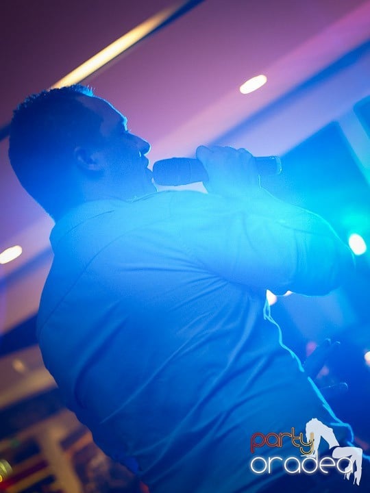 Stand-up comedy cu Tibi Neuronu, Lotus Center