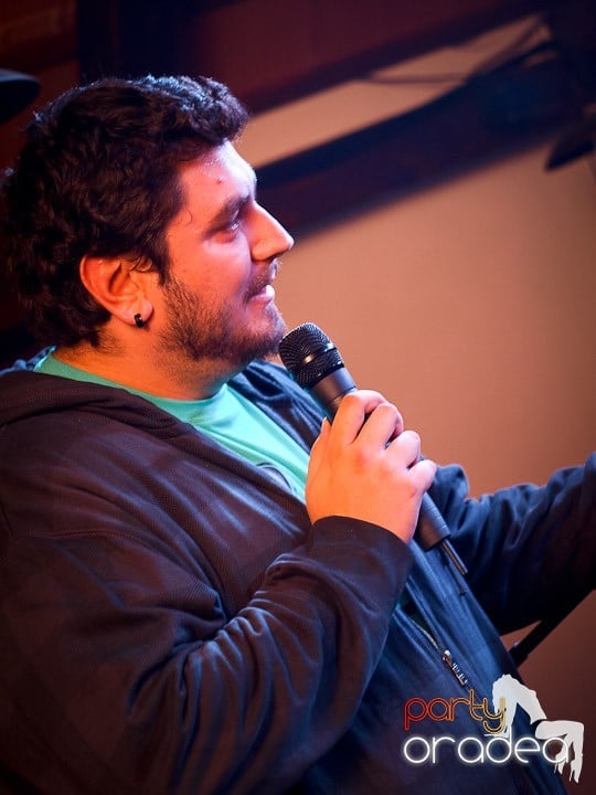 Stand-up Comedy cu Vio şi Micutzu, Queen's Music Pub