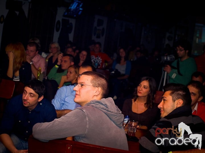 Stand-up Comedy cu Vio şi Micutzu, Queen's Music Pub