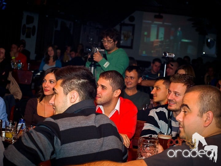 Stand-up Comedy cu Vio şi Micutzu, Queen's Music Pub