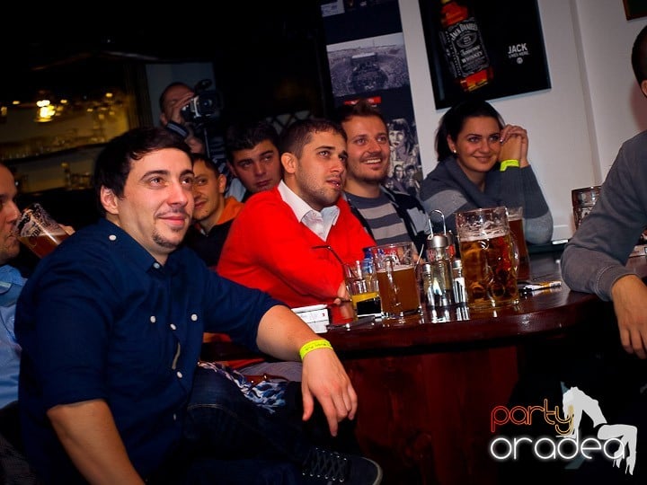 Stand-up Comedy cu Vio şi Micutzu, Queen's Music Pub