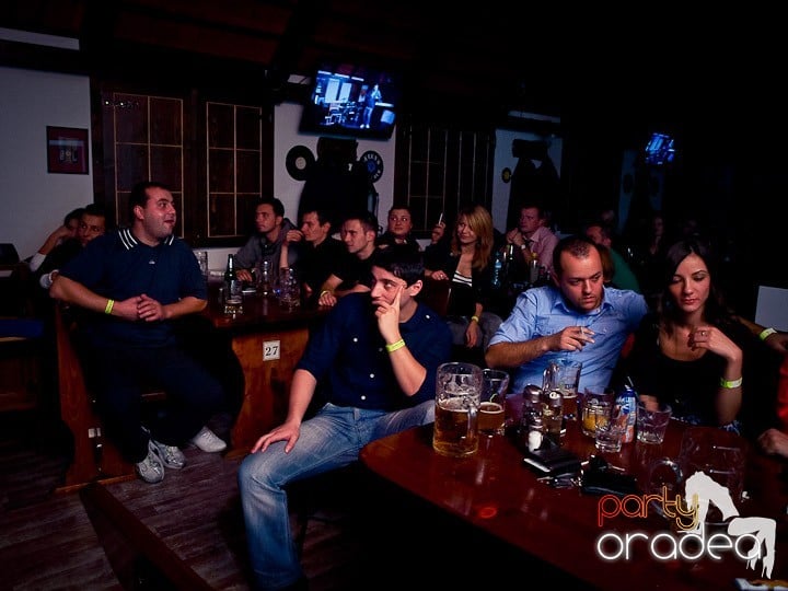 Stand-up Comedy cu Vio şi Micutzu, Queen's Music Pub