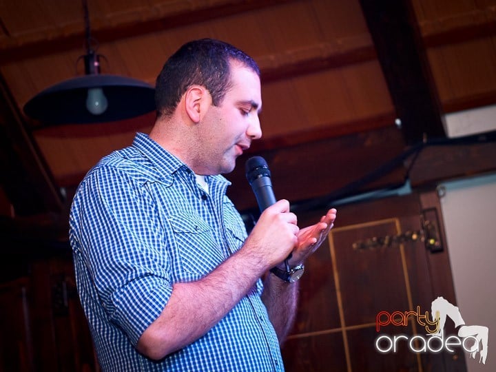 Stand-up Comedy cu Vio şi Micutzu, Queen's Music Pub