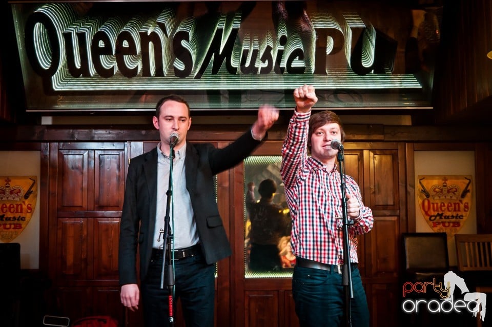 Stand-up comedy cu, Queen's Music Pub