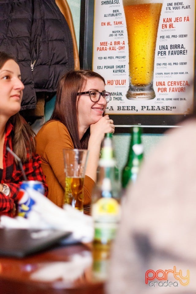 Stand Up Comedy în Queen's Music Pub, Queen's Music Pub