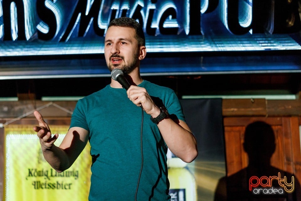 Stand Up Comedy în Queen's Music Pub, Queen's Music Pub