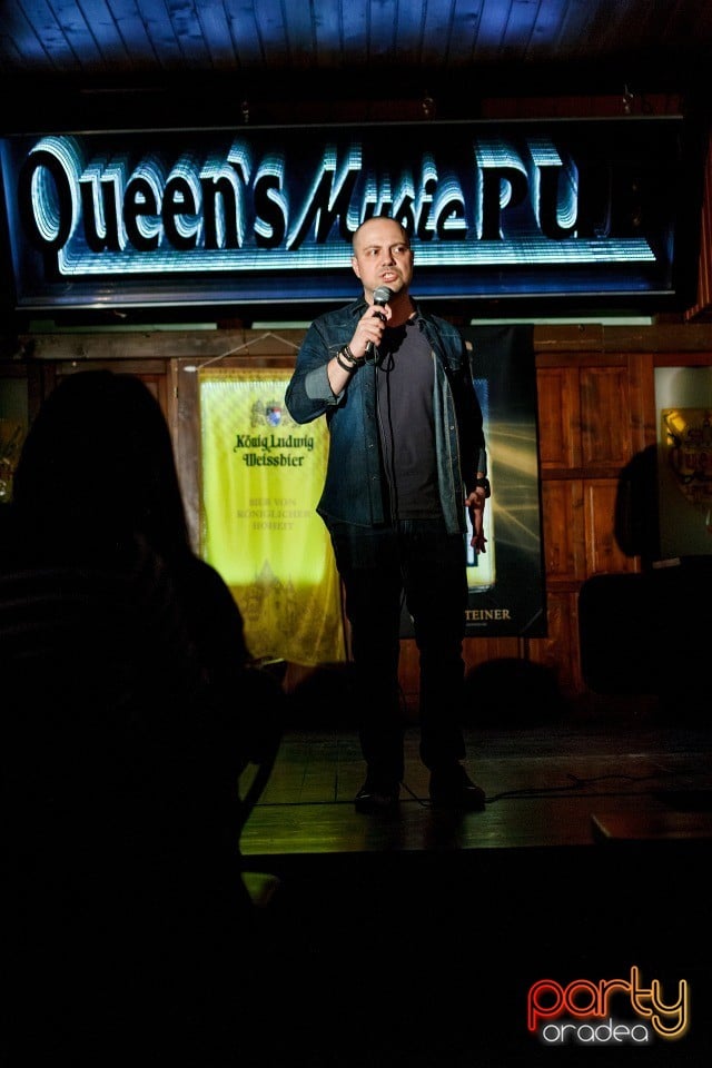 Stand Up Comedy în Queen's Music Pub, Queen's Music Pub