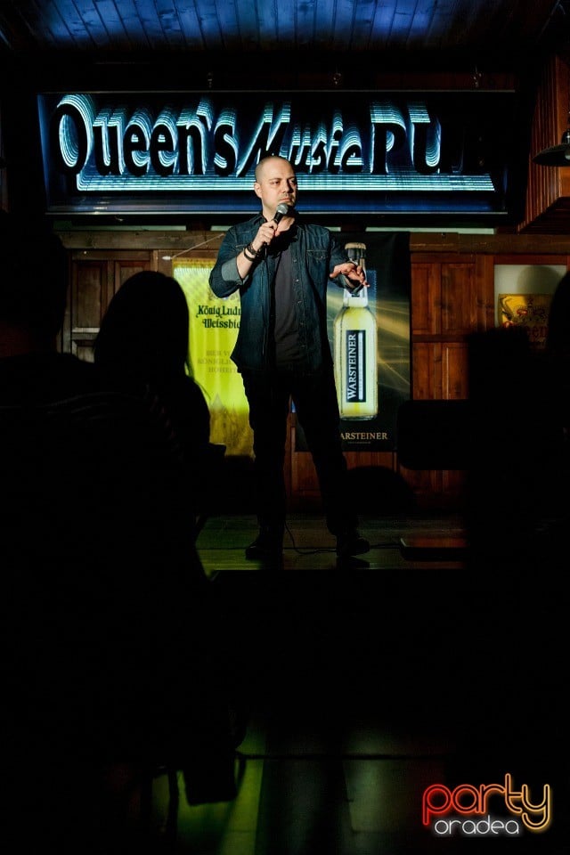 Stand Up Comedy în Queen's Music Pub, Queen's Music Pub