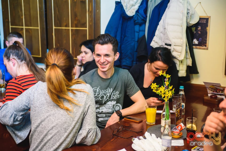 Stand-up Comedy - Mincu & Maria Popovici, Queen's Music Pub