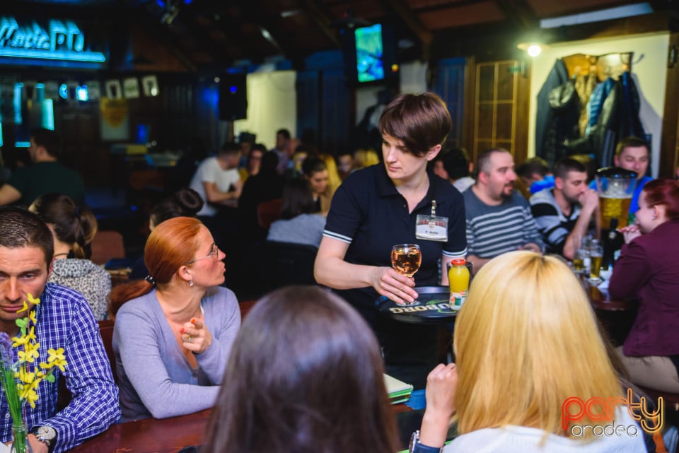 Stand-up Comedy -  Mincu & Maria Popovici, Queen's Music Pub