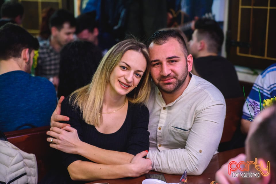 Stand-up Comedy -  Mincu & Maria Popovici, Queen's Music Pub