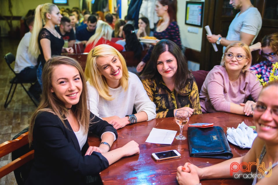 Stand-up Comedy -  Mincu & Maria Popovici, Queen's Music Pub