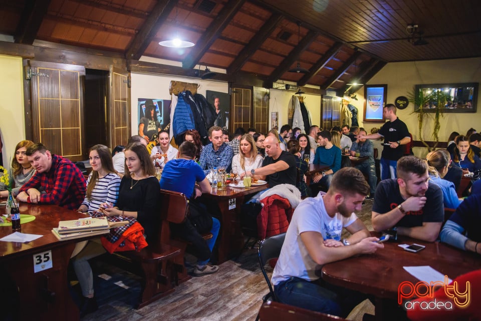 Stand-up Comedy -  Mincu & Maria Popovici, Queen's Music Pub