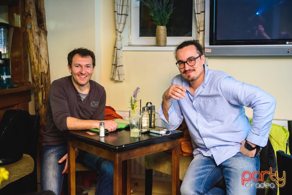 Stand-up Comedy - Mincu & Maria Popovici, Queen's Music Pub