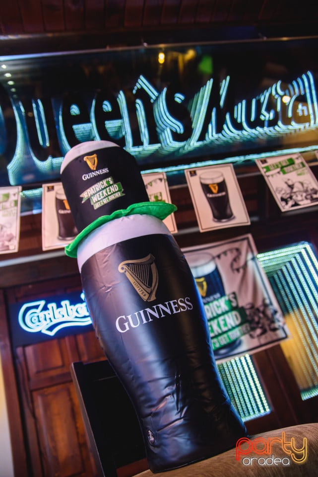 Stand-up Comedy - Mincu & Maria Popovici, Queen's Music Pub
