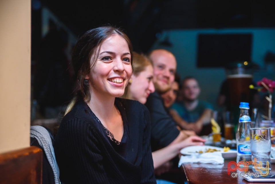 Stand-up Comedy -  Mincu & Maria Popovici, Queen's Music Pub