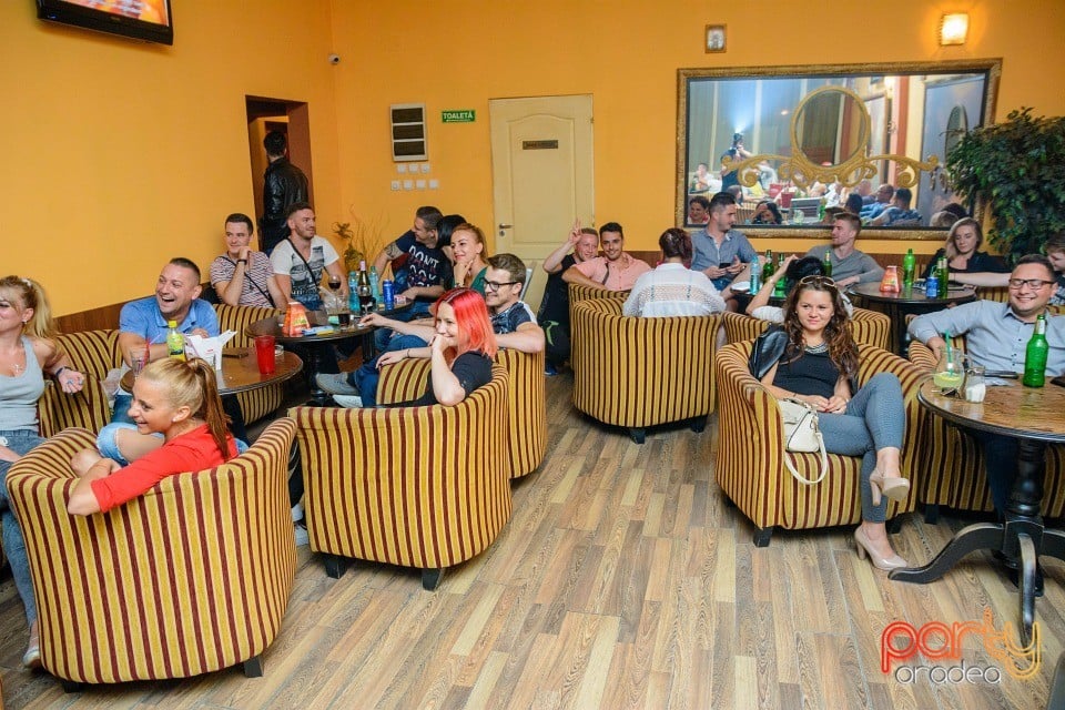 Stand-up Comedy Party la Senza Caffe, 