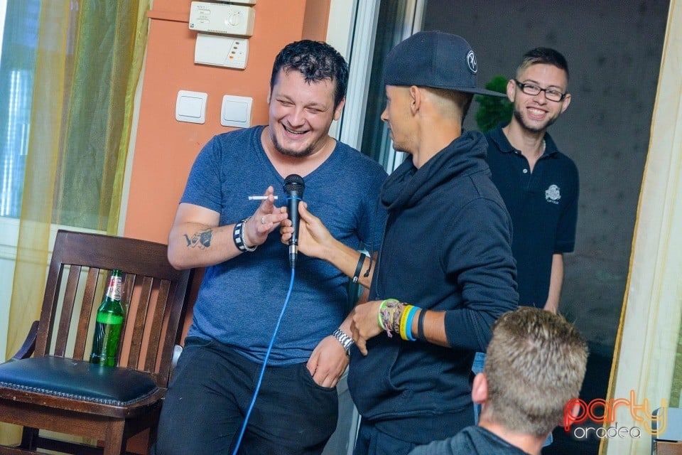 Stand-up Comedy Party la Senza Caffe, 