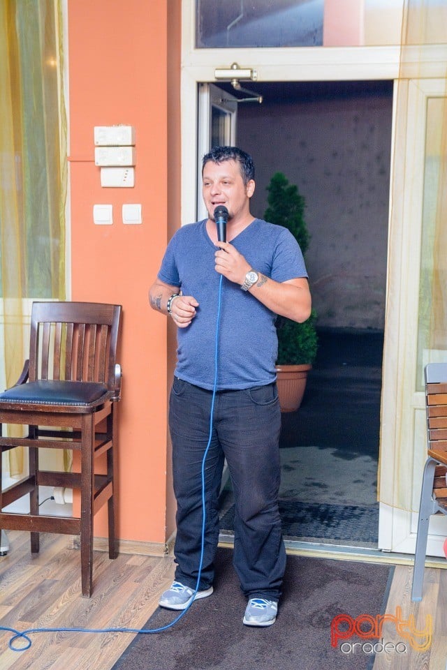 Stand-up Comedy Party la Senza Caffe, 
