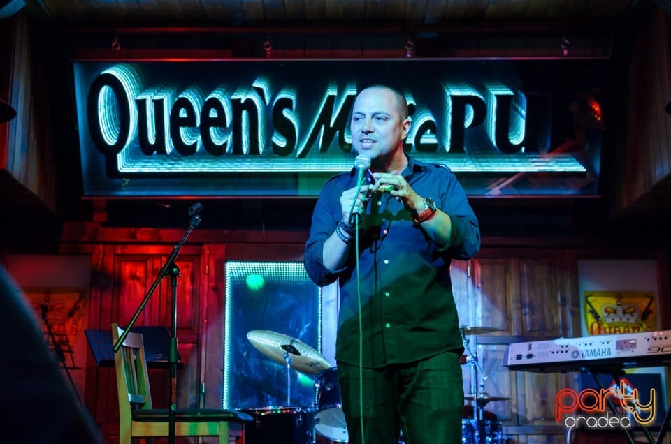 Stand up comedy, Queen's Music Pub