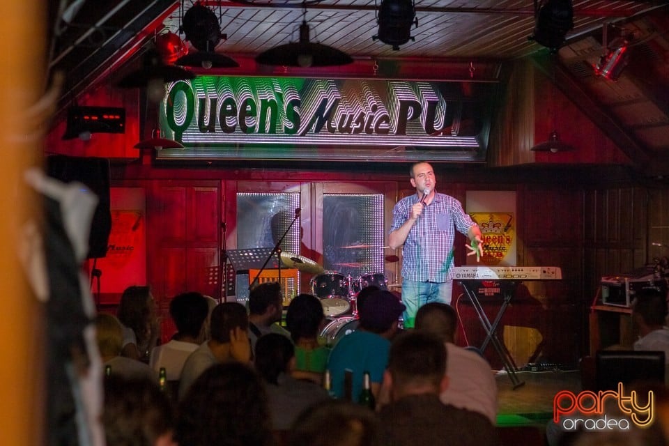 Stand up comedy, Queen's Music Pub