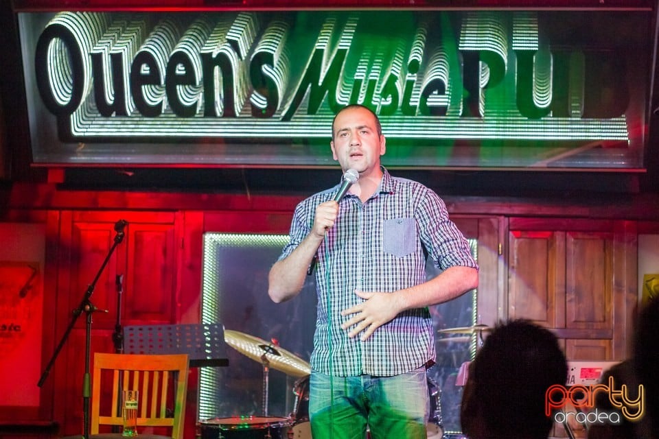 Stand up comedy, Queen's Music Pub