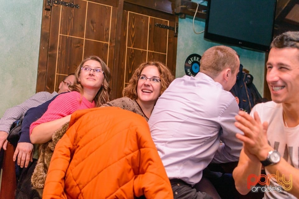 Stand-Up Comedy, Queen's Music Pub