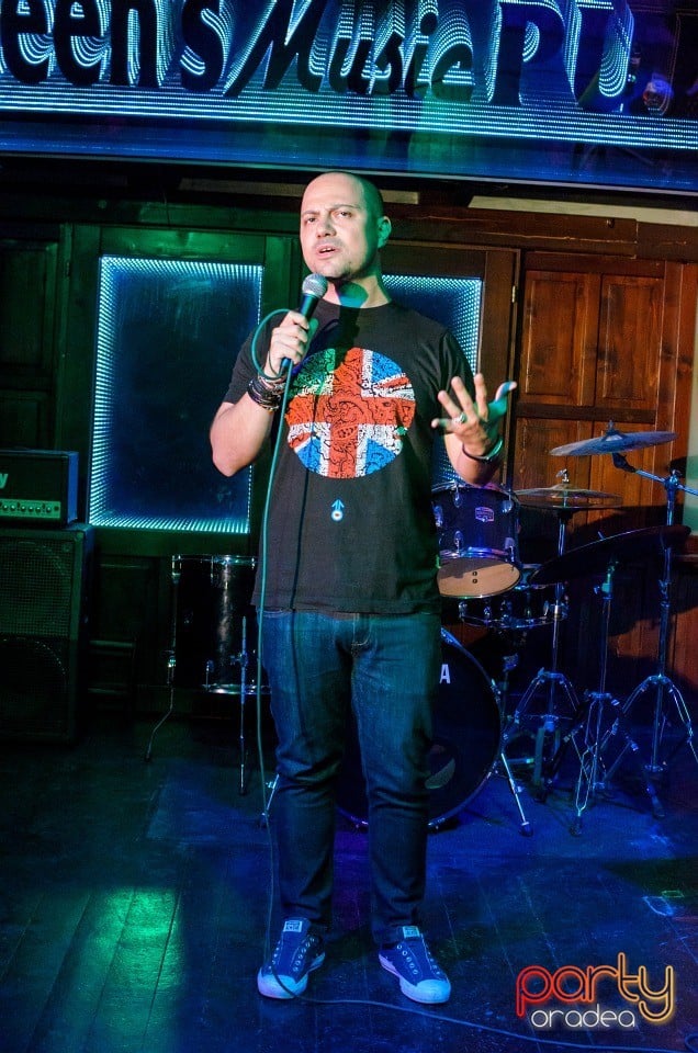 Stand Up Comedy, Queen's Music Pub