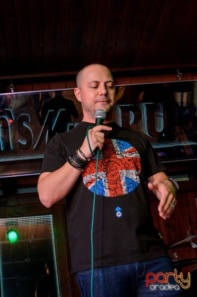 Stand Up Comedy, Queen's Music Pub