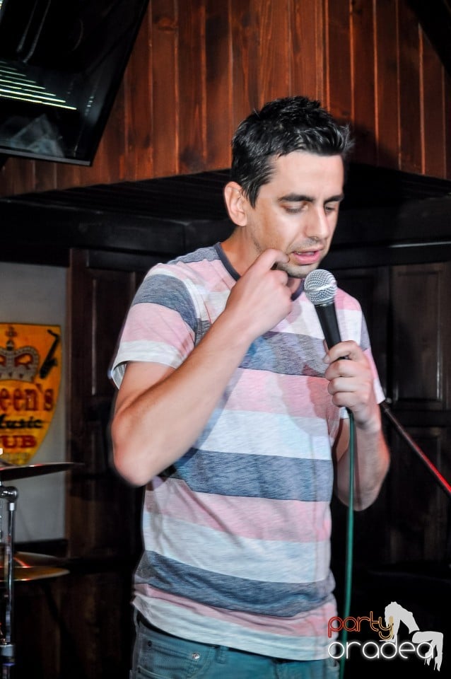 Stand-up comedy, Queen's Music Pub