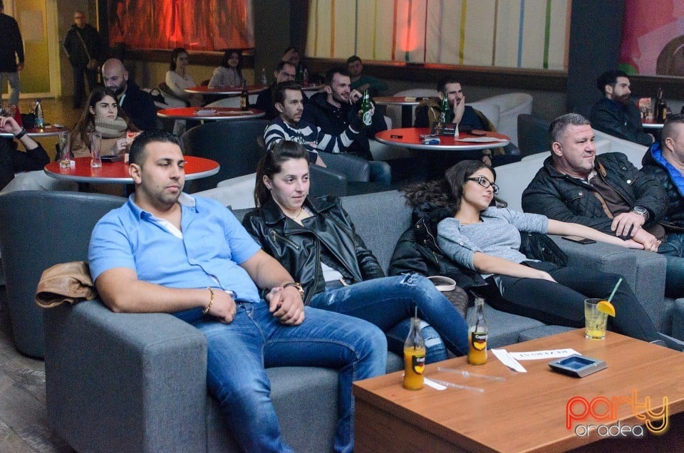 Stand Up Comedy, 