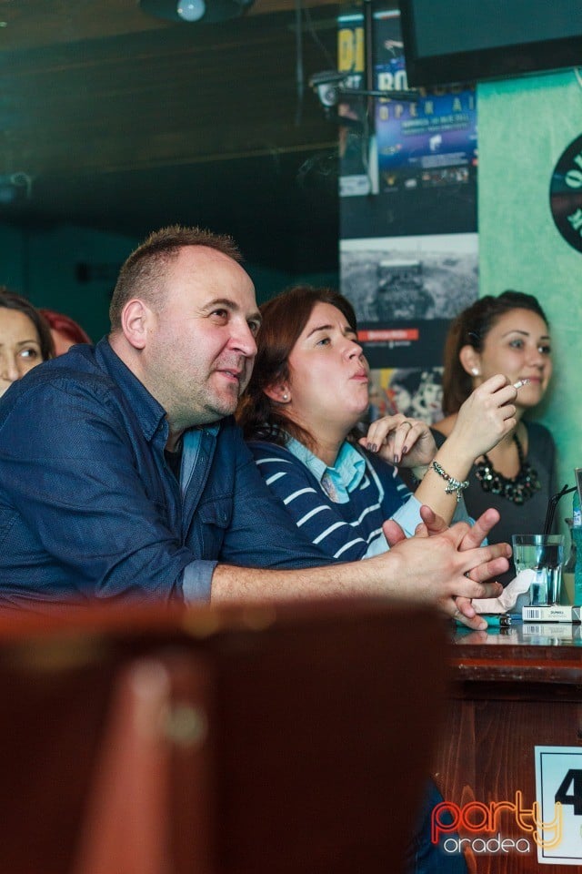 Stand Up Comedy, Queen's Music Pub