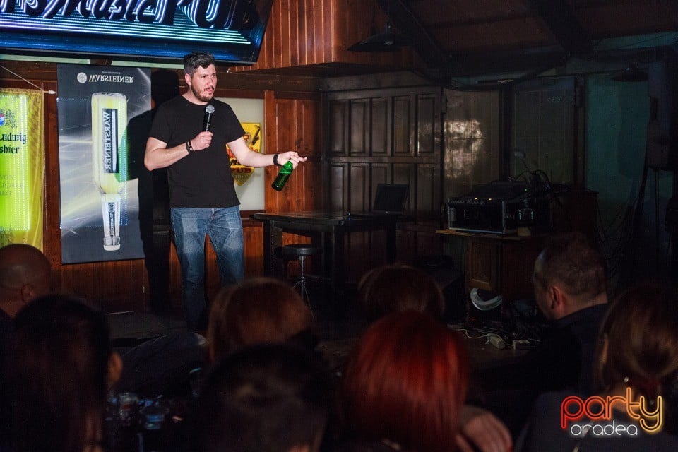 Stand Up Comedy, Queen's Music Pub