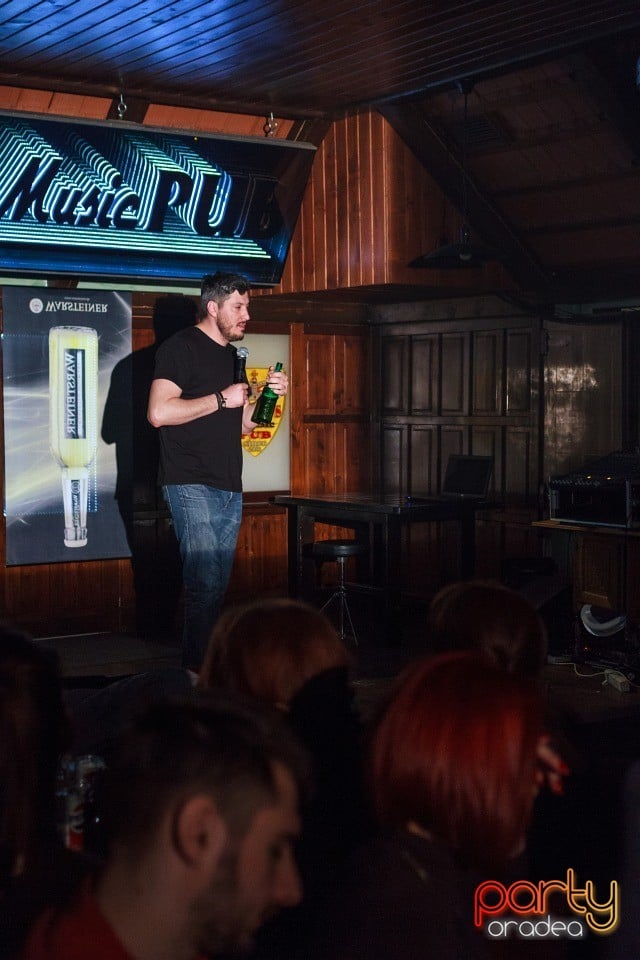 Stand Up Comedy, Queen's Music Pub