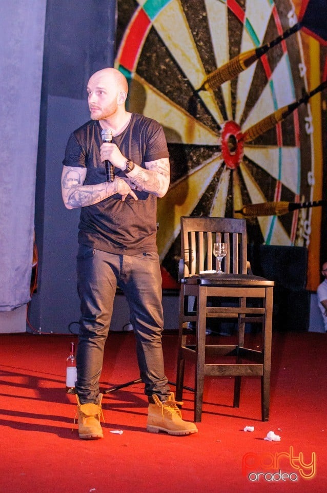 Stand Up Comedy, 