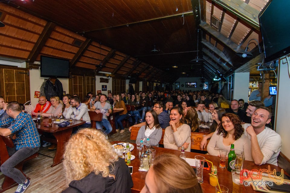 Stand-Up Comedy, Queen's Music Pub