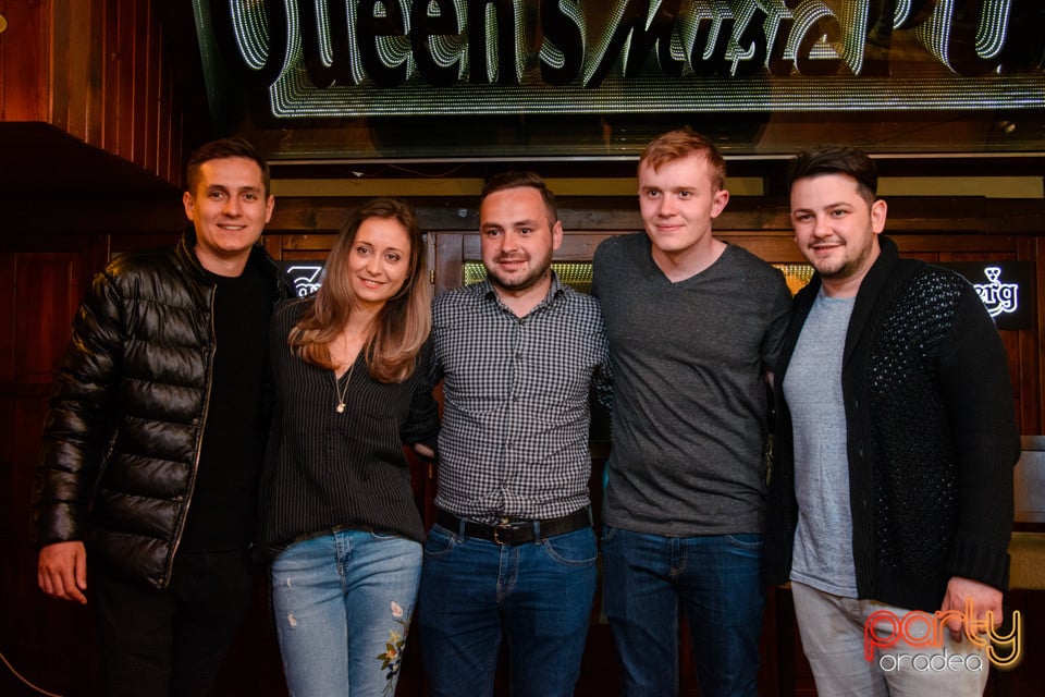 Stand-Up Comedy, Queen's Music Pub