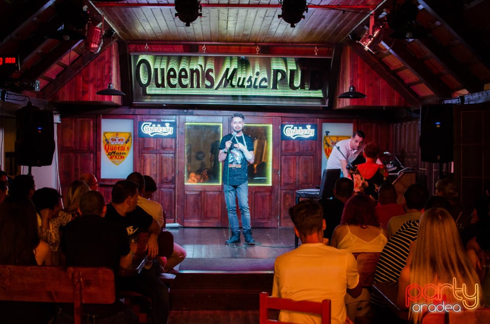 Stand-Up Comedy, Queen's Music Pub