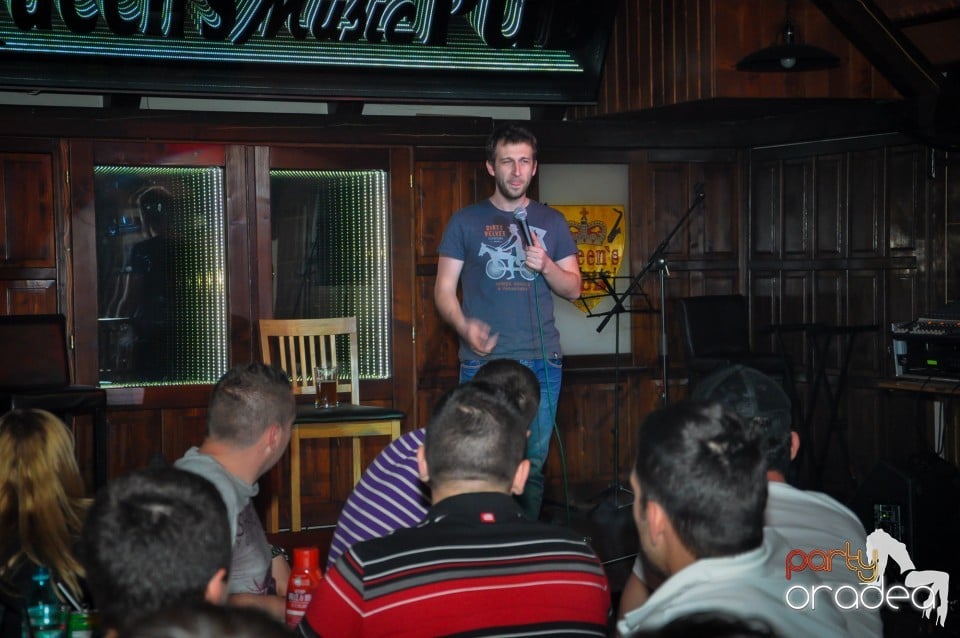 Stand-up Comedy, Queen's Music Pub