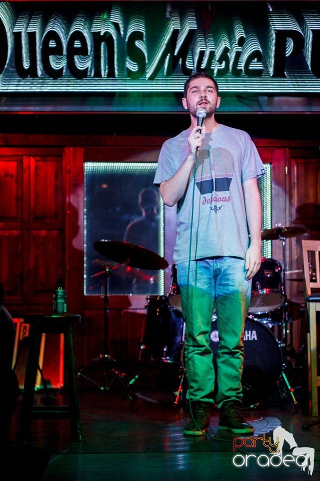 Stand up comedy, Queen's Music Pub