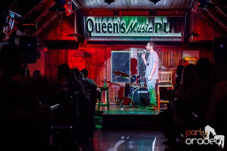 Stand up comedy, Queen's Music Pub