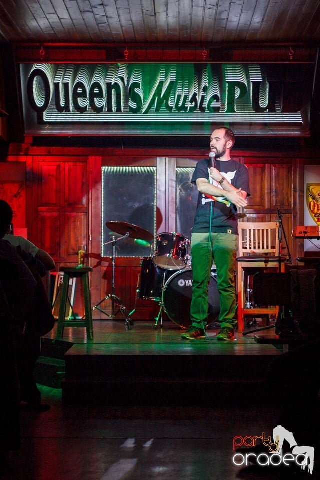 Stand up comedy, Queen's Music Pub