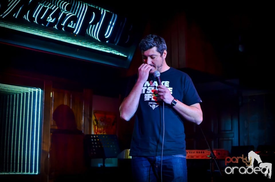 Stand-up Comedy, Queen's Music Pub