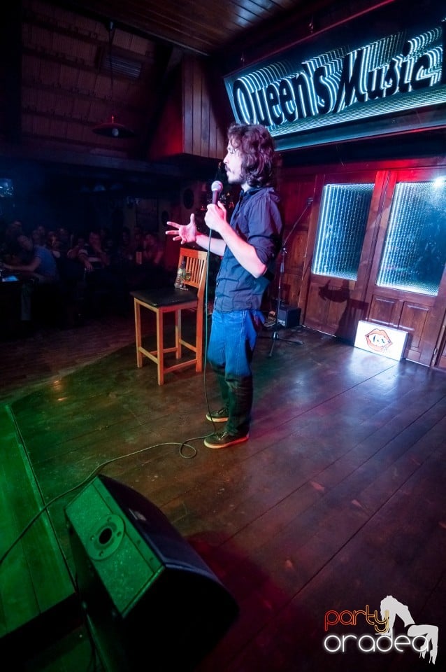 Stand up comedy, Queen's Music Pub