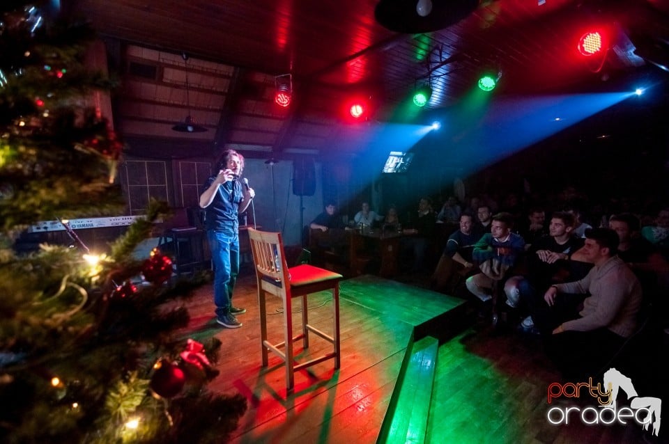 Stand up comedy, Queen's Music Pub