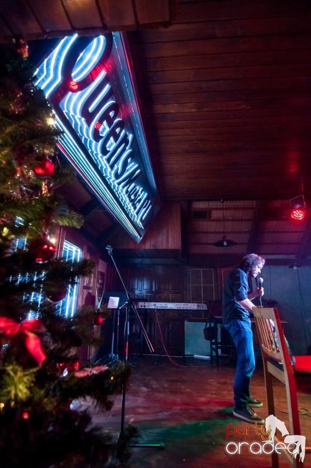 Stand up comedy, Queen's Music Pub