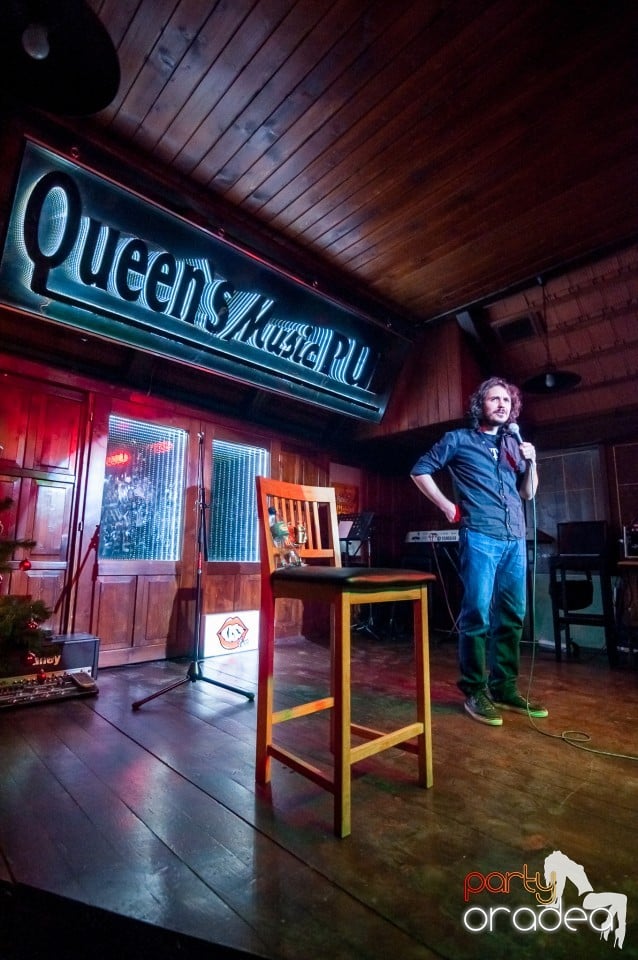 Stand up comedy, Queen's Music Pub