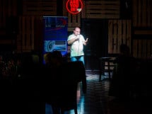 Stand-Up cu Jugaru