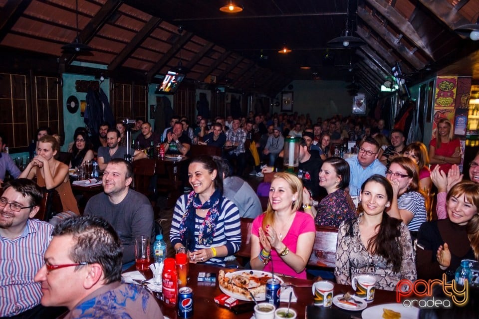 Stand Up cu Teo, Queen's Music Pub